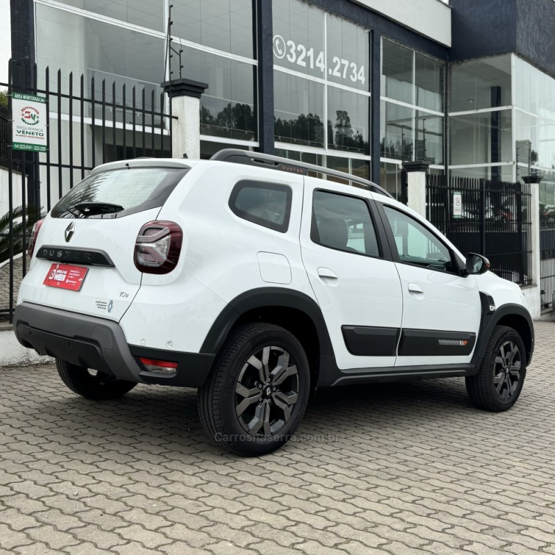 DUSTER 1.3 TCE ICONIC PLUS FLEX 4P AUTOMÁTICA - 2025 - CAXIAS DO SUL