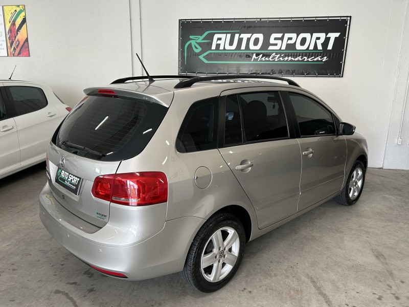 SPACEFOX 1.6 MI PLUS 8V FLEX 4P MANUAL - 2011 - CAXIAS DO SUL