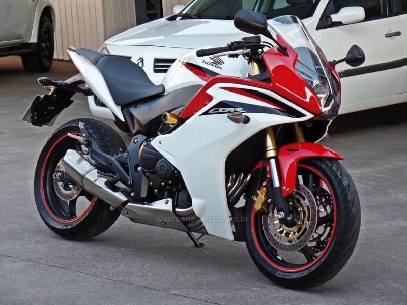 CBR 600F  - 2013 - CAXIAS DO SUL