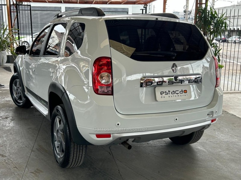 DUSTER RENAULT DUSTER 1.6 TECH ROAD DYNAMIQUE 4X2 16V FLEX 4P MANUAL - 2014 - NOVO HAMBURGO