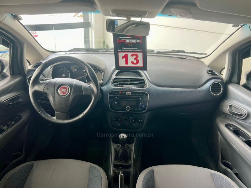 PUNTO 1.4 ATTRACTIVE ITALIA 8V FLEX 4P MANUAL - 2013 - CAXIAS DO SUL