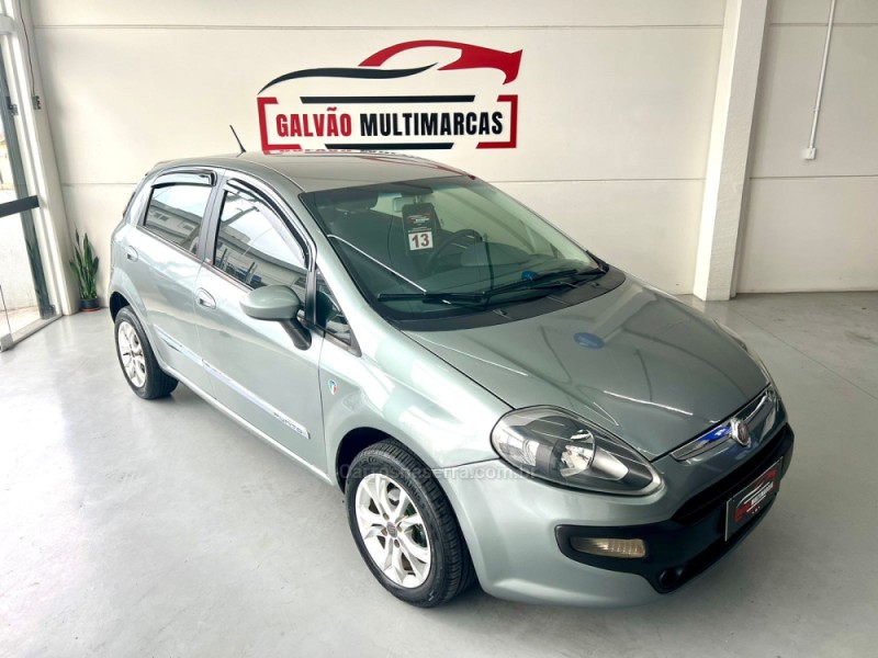 PUNTO 1.4 ATTRACTIVE ITALIA 8V FLEX 4P MANUAL - 2013 - CAXIAS DO SUL