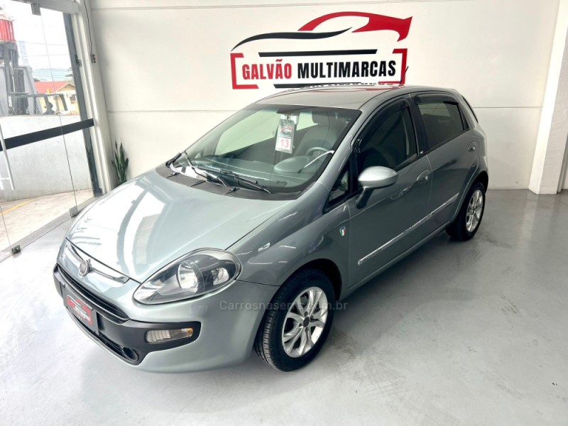 PUNTO 1.4 ATTRACTIVE ITALIA 8V FLEX 4P MANUAL