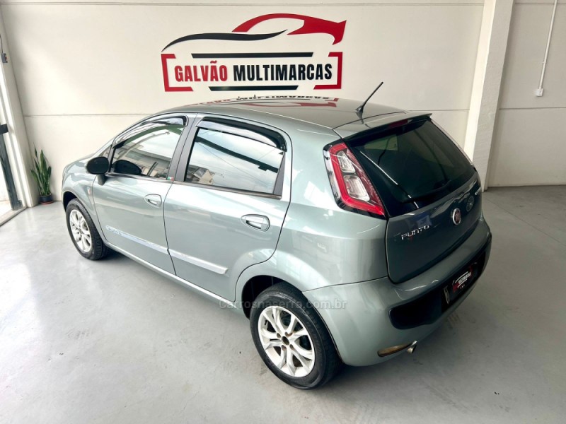 PUNTO 1.4 ATTRACTIVE ITALIA 8V FLEX 4P MANUAL - 2013 - CAXIAS DO SUL