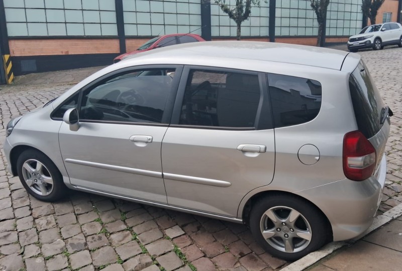 FIT 1.4 LX 8V GASOLINA 4P AUTOMÁTICO - 2007 - FLORES DA CUNHA