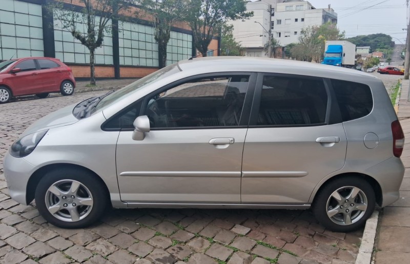 FIT 1.4 LX 8V GASOLINA 4P AUTOMÁTICO - 2007 - FLORES DA CUNHA