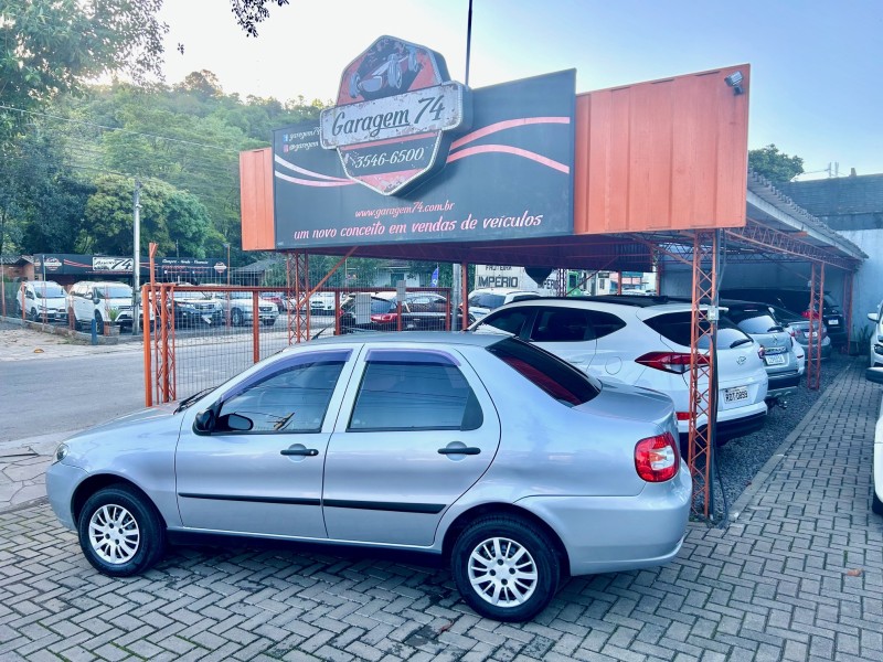 SIENA 1.0 MPI FIRE 8V FLEX 4P MANUAL - 2007 - TRêS COROAS