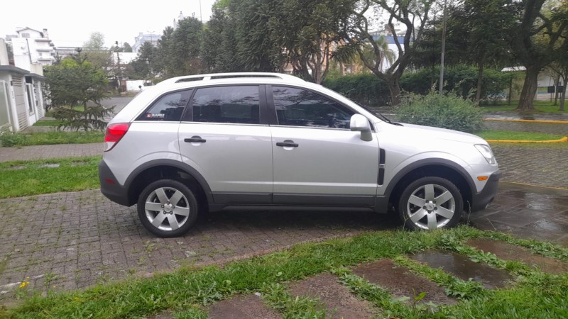 CAPTIVA 2.4 FWD SPORT 16V GASOLINA 4P AUTOMÁTICO - 2011 - FARROUPILHA