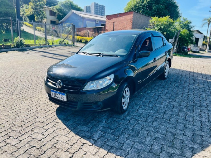 VOYAGE 1.0 MI 8V FLEX 4P MANUAL - 2011 - BENTO GONçALVES