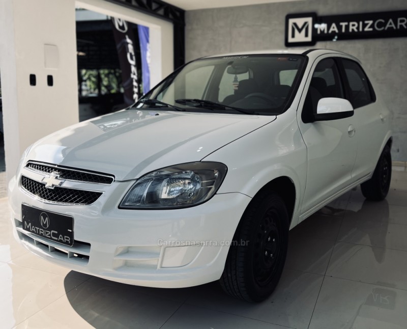 CELTA 1.0 MPFI LT 8V FLEX 4P MANUAL - 2014 - CANELA