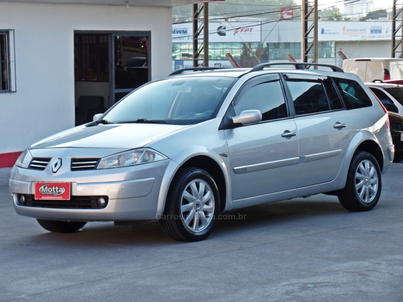 MÉGANE 1.6 EXPRESSION GRAND TOUR 16V FLEX 4P MANUAL - 2011 - CAXIAS DO SUL