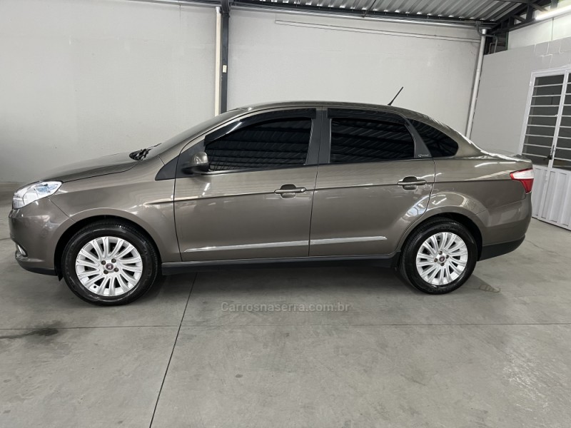 SIENA 1.6 MPI ESSENCE 16V FLEX 4P MANUAL - 2013 - CAXIAS DO SUL