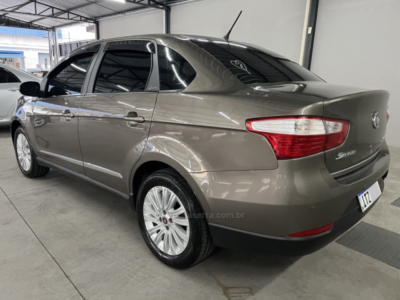 SIENA 1.6 MPI ESSENCE 16V FLEX 4P MANUAL - 2013 - CAXIAS DO SUL