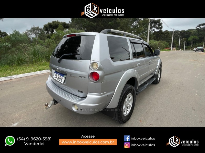 PAJERO SPORT 3.5 HPE 4X4 V6 24V GASOLINA 4P AUTOMÁTICO - 2007 - GRAMADO