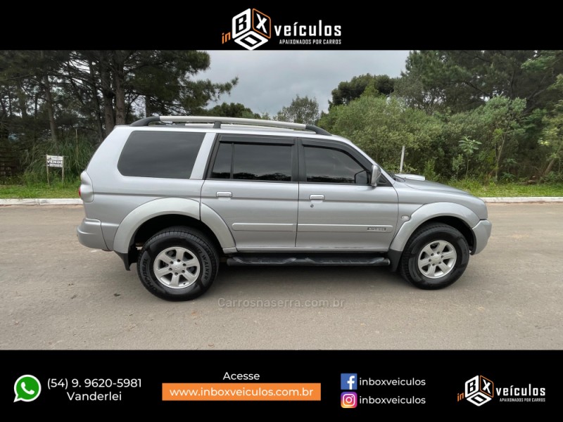 PAJERO SPORT 3.5 HPE 4X4 V6 24V GASOLINA 4P AUTOMÁTICO - 2007 - GRAMADO