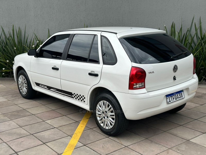 GOL 1.0 MI 8V FLEX 4P MANUAL G.IV - 2013 - CAXIAS DO SUL