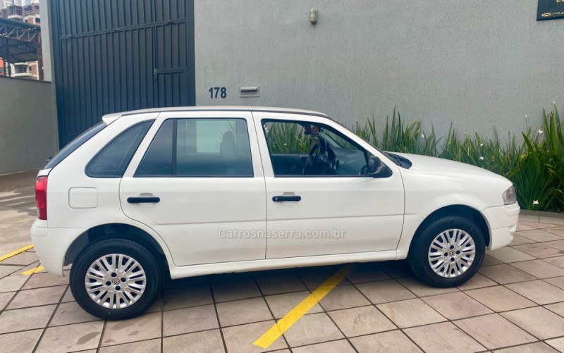 GOL 1.0 MI 8V FLEX 4P MANUAL G.IV - 2013 - CAXIAS DO SUL