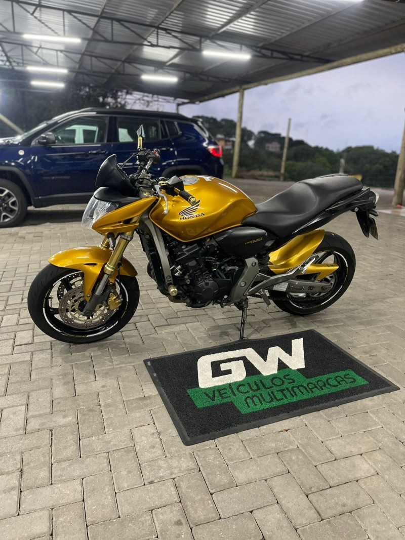 CB 600F HORNET - 2010 - CAXIAS DO SUL