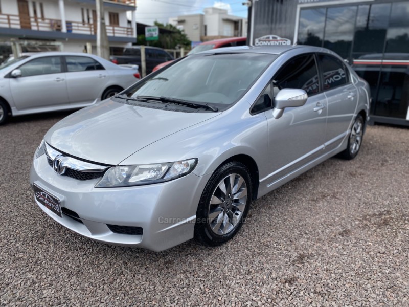 CIVIC 1.8 LXL 16V FLEX 4P AUTOMÁTICO - 2011 - LAJEADO