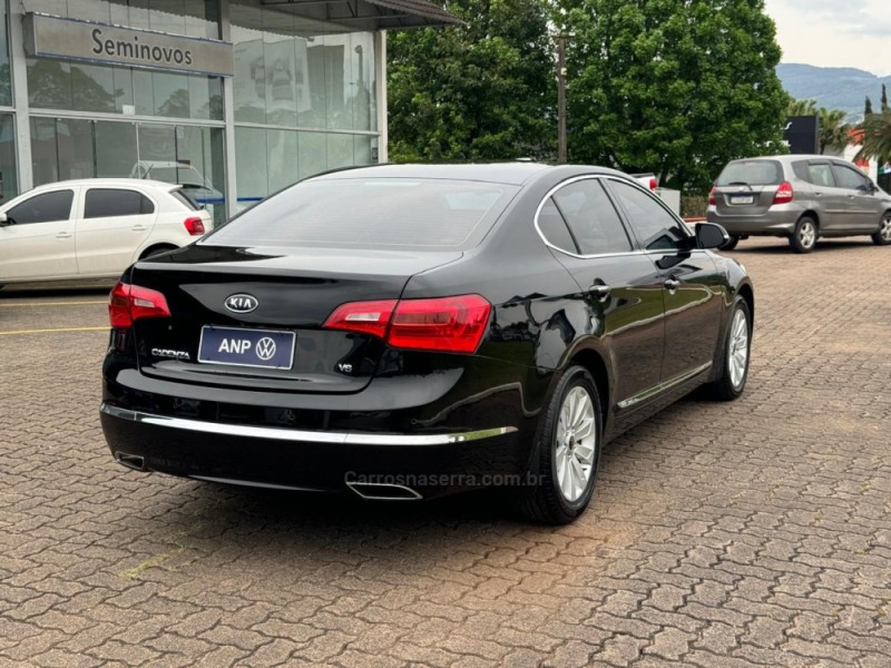 CADENZA 3.5 V6 24V GASOLINA 4P AUTOMÁTICO - 2011 - NOVA PETRóPOLIS