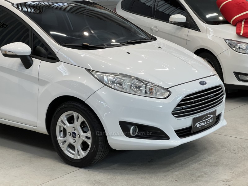 FIESTA 1.6 SE HATCH 16V FLEX 4P MANUAL - 2014 - CAXIAS DO SUL