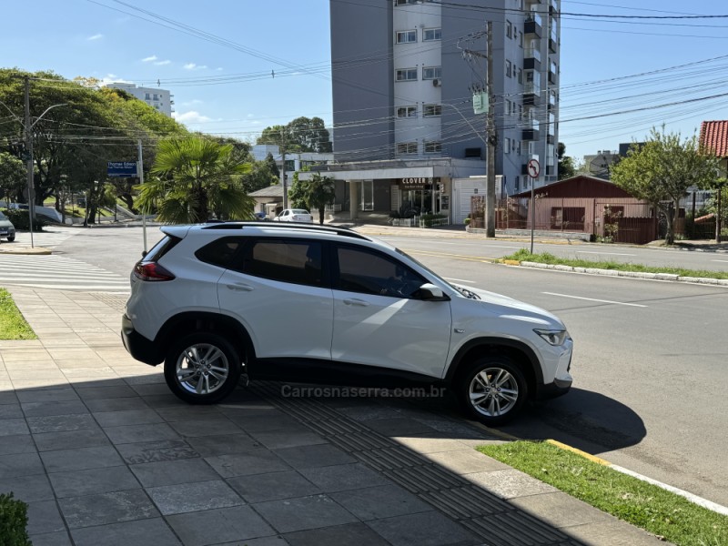 TRACKER 1.0 12V LT TURBO FLEX 4P AUTOMÁTICO - 2022 - FARROUPILHA