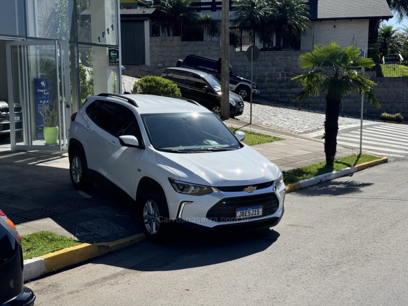 TRACKER 1.0 12V LT TURBO FLEX 4P AUTOMÁTICO - 2022 - FARROUPILHA