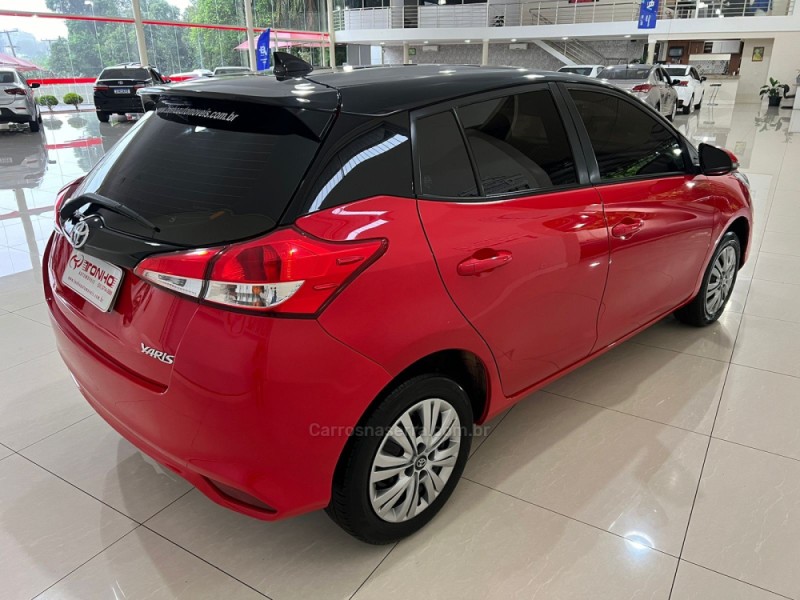 YARIS 1.3 XL LIVE 16V FLEX 4P MANUAL - 2020 - LAJEADO