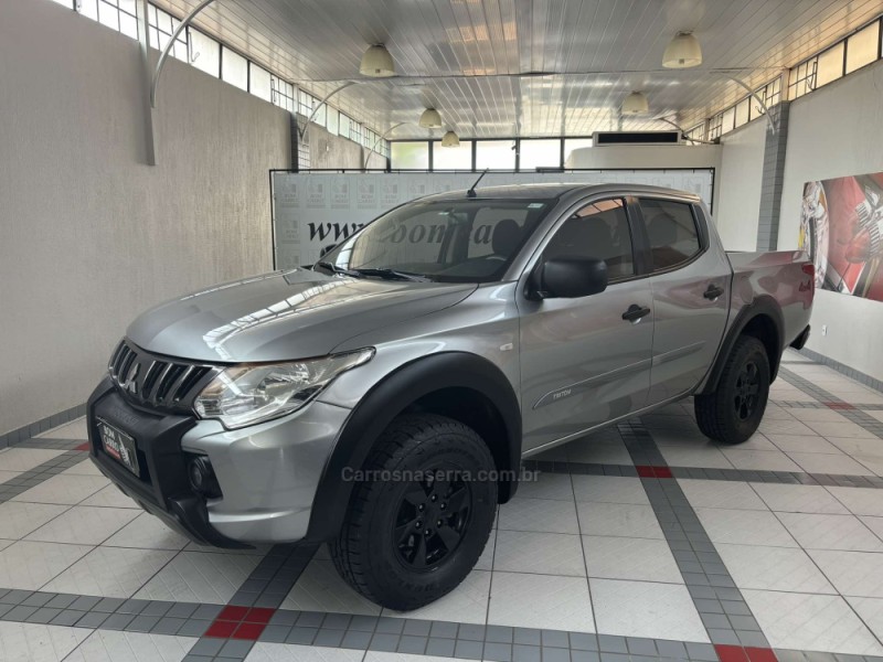 L200 TRITON 2.4 16V TURBO DIESEL SPORT GLS CD 4P 4X4 AUTOMÁTICA - 2022 - PORTO ALEGRE