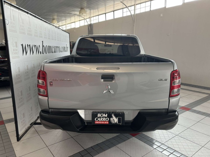 L200 TRITON 2.4 16V TURBO DIESEL SPORT GLS CD 4P 4X4 AUTOMÁTICA - 2022 - PORTO ALEGRE