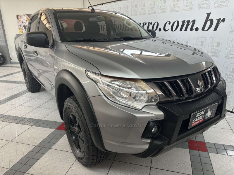 L200 TRITON 2.4 16V TURBO DIESEL SPORT GLS CD 4P 4X4 AUTOMÁTICA - 2022 - PORTO ALEGRE