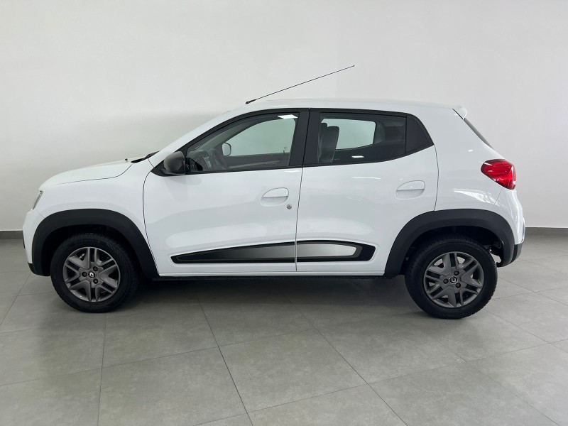 KWID 1.0 12V SCE FLEX INTENSE MANUAL - 2022 - FARROUPILHA