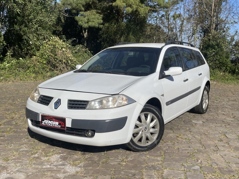 MÉGANE 1.6 DYNAMIQUE 16V FLEX 4P MANUAL