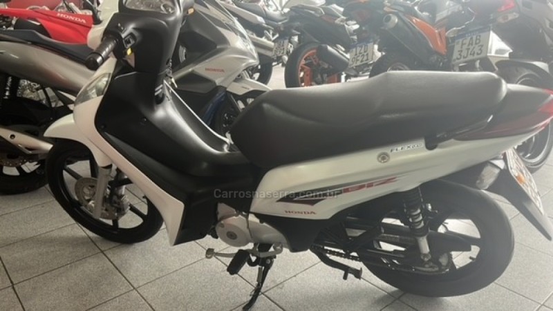 BIZ 125 EX - 2015 - GARIBALDI