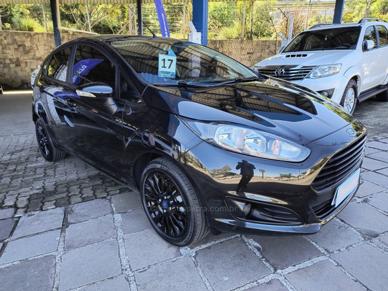 FIESTA 1.6 SE HATCH PLUS 16V FLEX 4P MANUAL