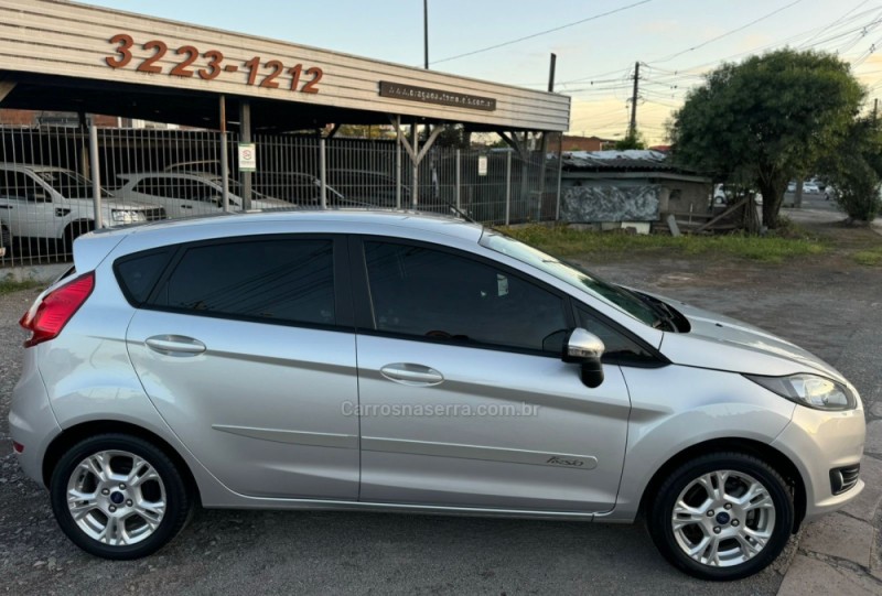 FIESTA 1.6 SE HATCH 16V FLEX 4P AUTOMÁTICO - 2016 - CAXIAS DO SUL