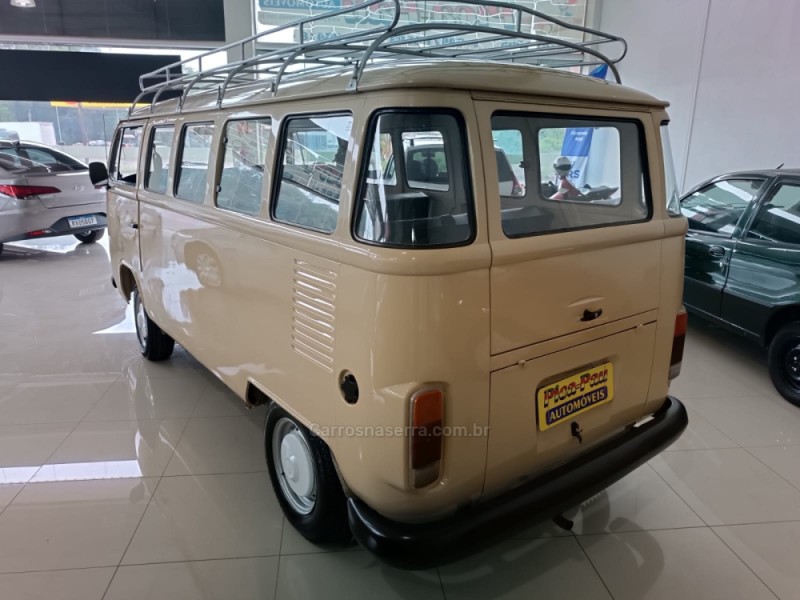 KOMBI 1.6 STD 8V GASOLINA 3P MANUAL - 1985 - NOVA PETRóPOLIS