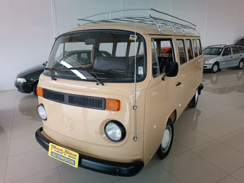 KOMBI 1.6 STD 8V GASOLINA 3P MANUAL - 1985 - NOVA PETRóPOLIS