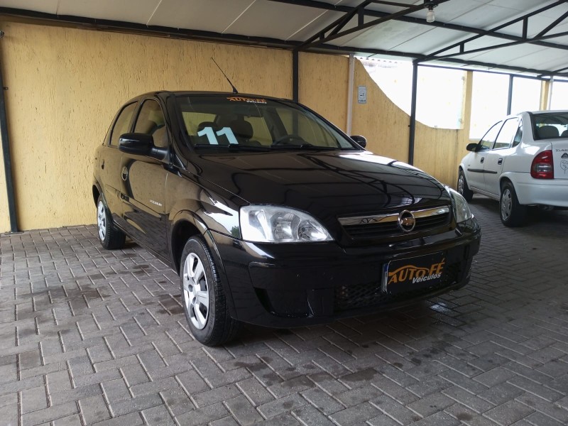 CORSA 1.4 MPFI PREMIUM SEDAN 8V FLEX 4P MANUAL