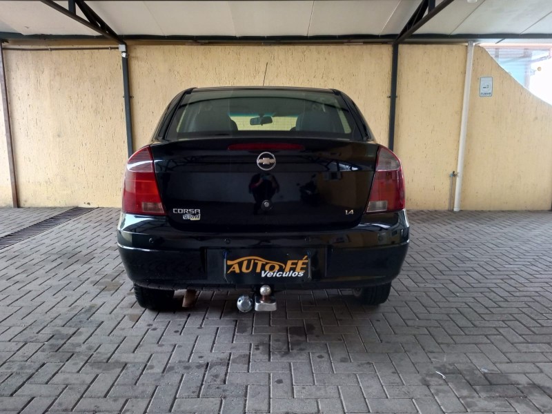 CORSA 1.4 MPFI PREMIUM SEDAN 8V FLEX 4P MANUAL - 2011 - CANELA