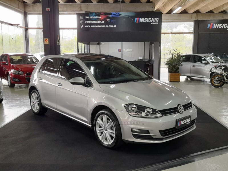 GOLF 1.0 TSI COMFORTLINE 12V TOTAL FLEX 4P MANUAL - 2017 - CAXIAS DO SUL