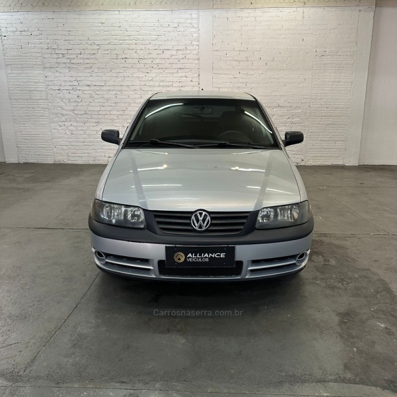 GOL 1.6 MI 8V GASOLINA 4P MANUAL - 2005 - CAXIAS DO SUL