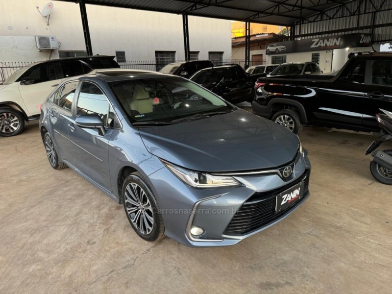 COROLLA 2.0 ALTIS PREMIUM 16V FLEX 4P AUTOMÁTICO - 2023 - SANANDUVA