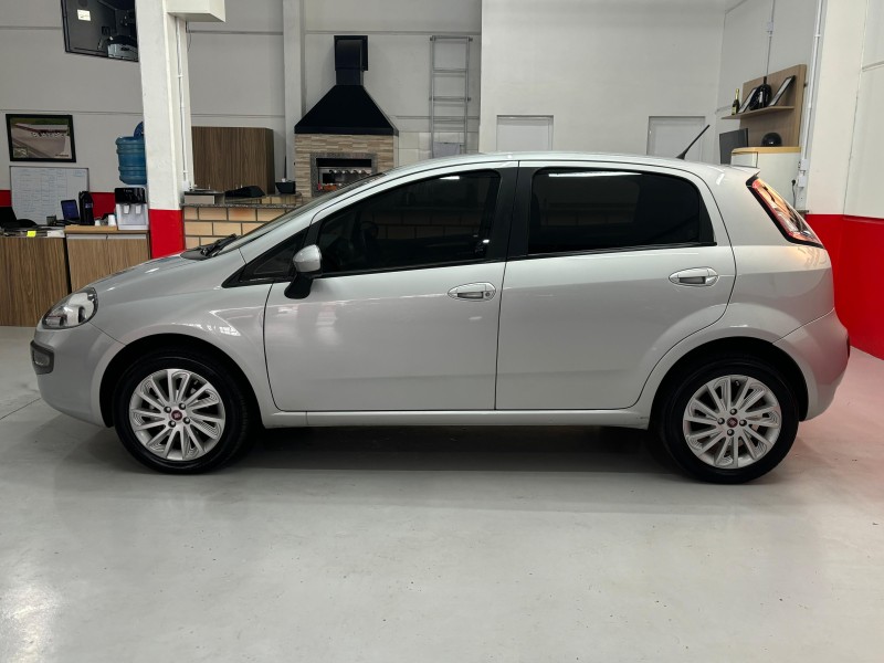 PUNTO 1.6 ESSENCE 16V FLEX 4P MANUAL - 2016 - CAXIAS DO SUL