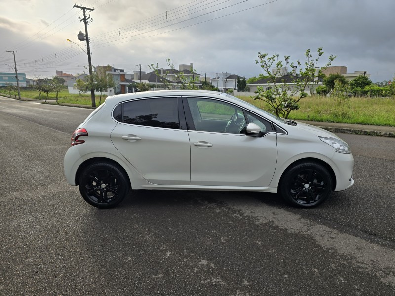 208 1.6 GRIFFE 16V FLEX 4P AUTOMÁTICO - 2015 - BENTO GONçALVES