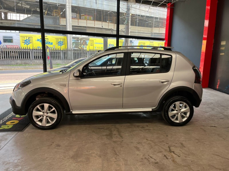 SANDERO 1.6 STEPWAY 16V FLEX 4P MANUAL - 2013 - SãO LEOPOLDO