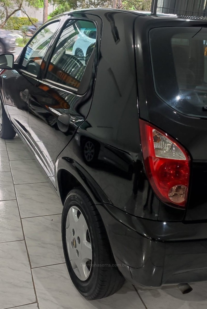 CELTA 1.0 MPFI LIFE 8V FLEX 4P MANUAL - 2009 - NOVO HAMBURGO