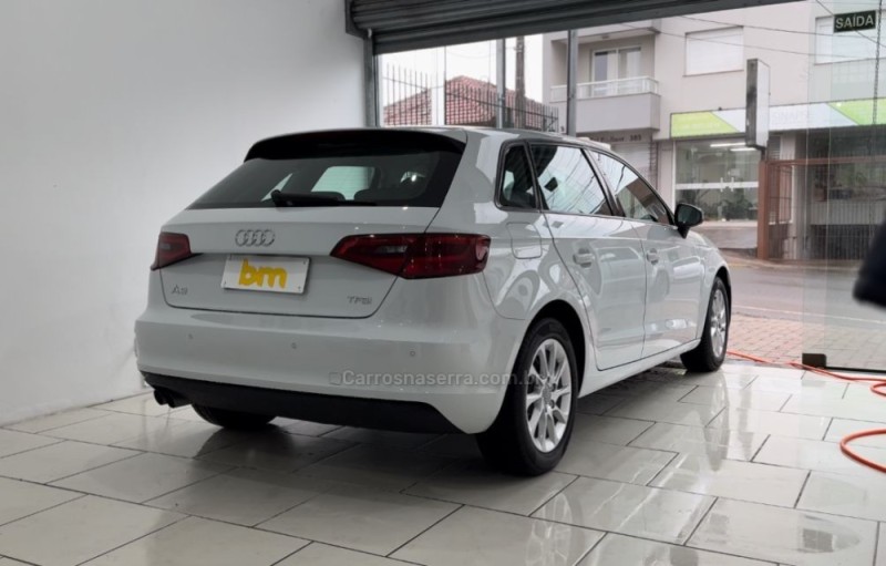 A3 1.4 TFSI SPORTBACK 16V GASOLINA 4P S-TRONIC - 2015 - CAXIAS DO SUL