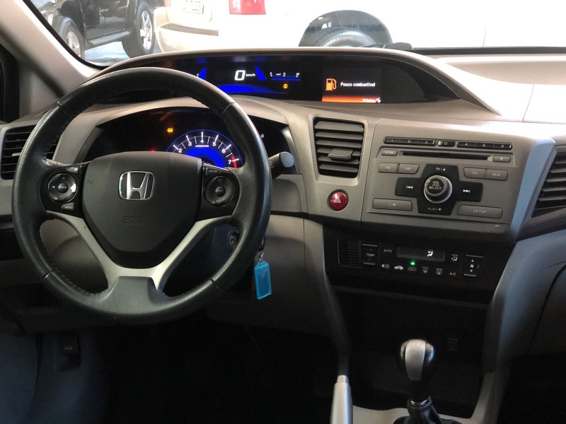 CIVIC 1.8 LXS 16V GASOLINA 4P MANUAL - 2013 - SãO LEOPOLDO