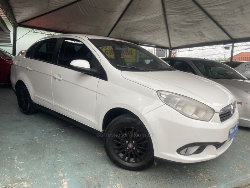 GRAND SIENA 1.4 MPI ATTRACTIVE 8V FLEX 4P MANUAL - 2016 - CAXIAS DO SUL